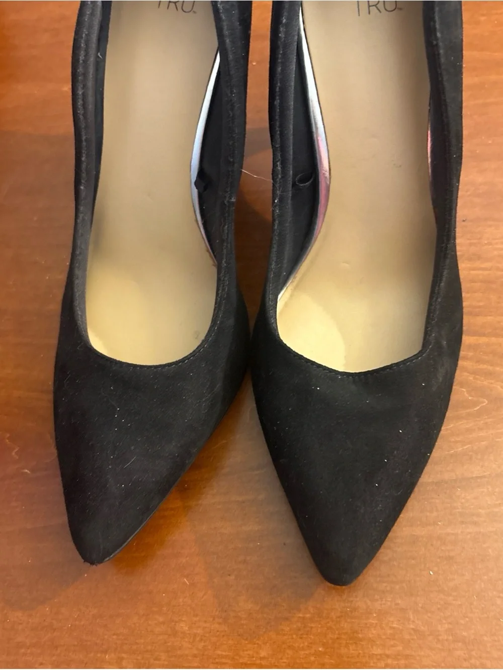 Time and Tru Black Suede Pointed Toe Pumps